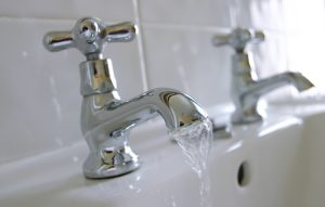sink-faucets-double